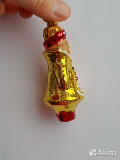 Елочная стеклянная игрушка 