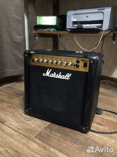 Комбоусилитель marshall mg15