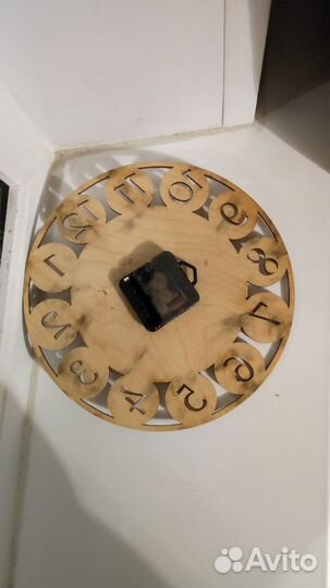 Настенные часы из фанеры