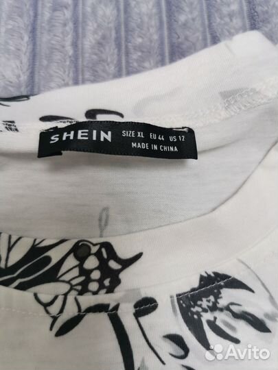 Футболка с бабочками Shein XL