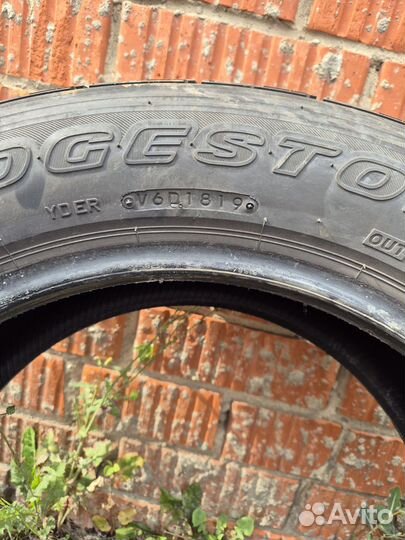 Bridgestone Dueler H/T 215/60 R17 96H