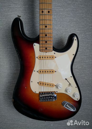 Электрогитара Fresher Straighter