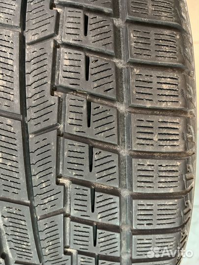 Yokohama Ice Guard IG60 255/35 R19