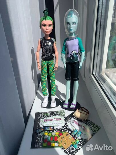 Кукла Монстер Хай Гил Вебер и Дьюс Горгон