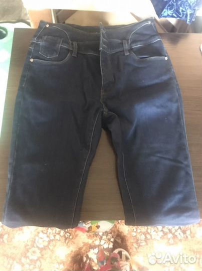 Джинсы женские