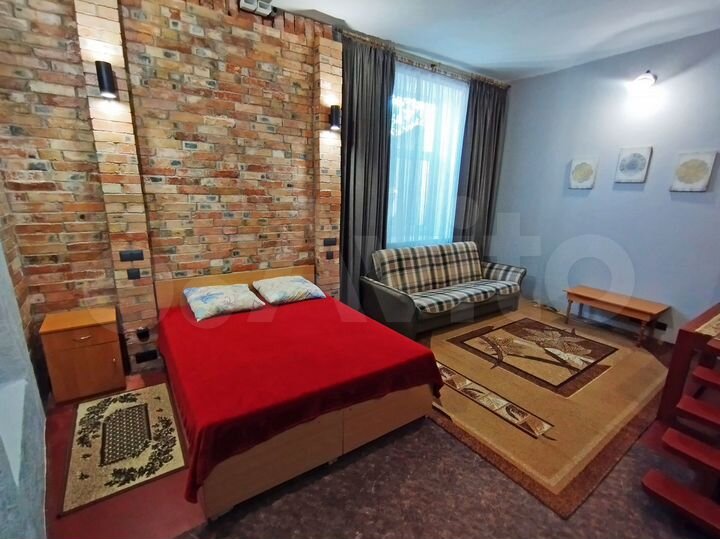 1-к. квартира, 42 м², 1/3 эт.