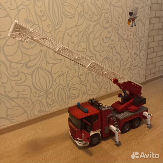 Пожарная машина Вruder Scania