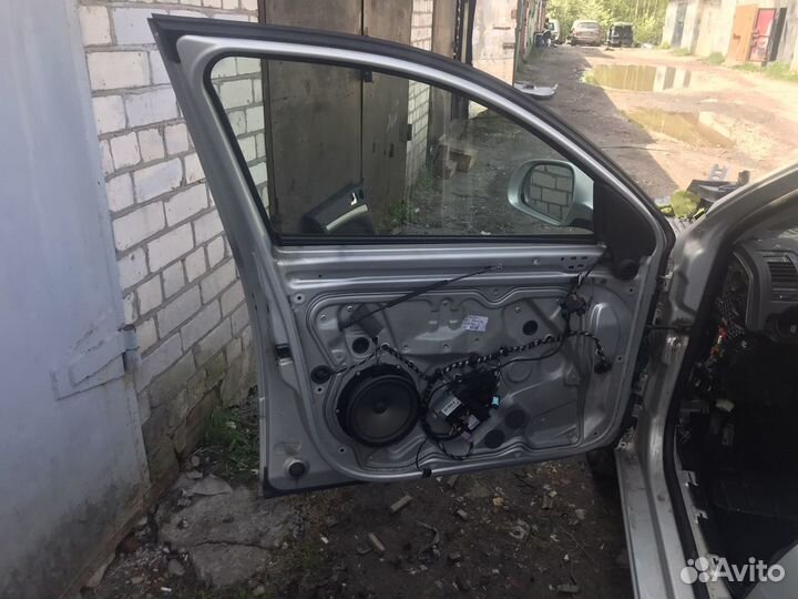 Механизм стеклоподъемника шкода