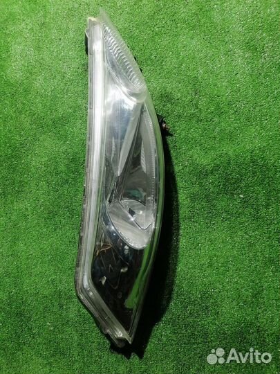 Фара Nissan Juke