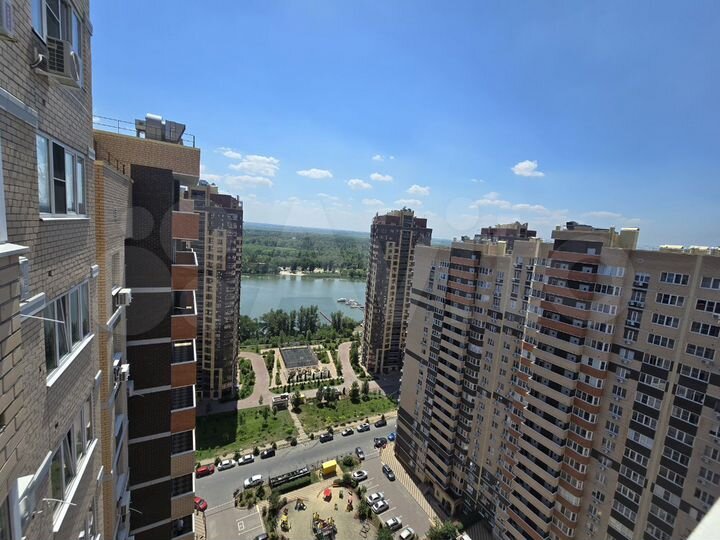 2-к. квартира, 65 м², 20/22 эт.