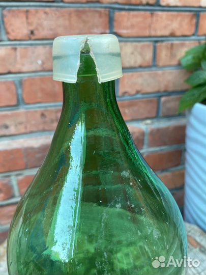 Бутылка 2,75 старинная