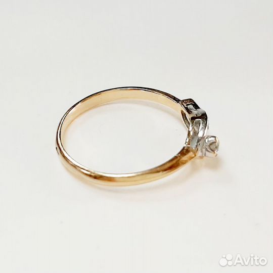 Золотое кольцо с бриллиантами