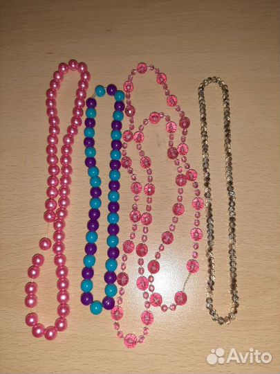 Детская бижутерия: бусы, кольца, серьги, браслеты