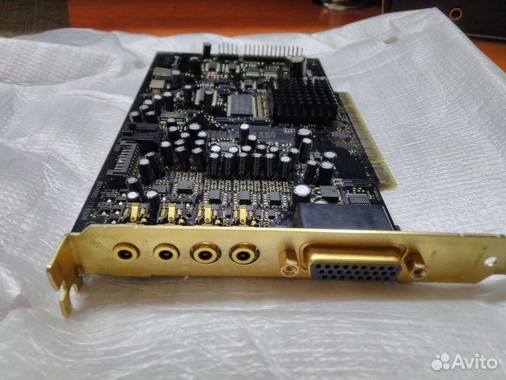 Звуковая карта creative X-Fi Xtreme Music sb0460