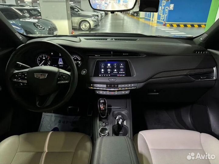 Cadillac XT4 2.0 AT, 2023, 22 937 км