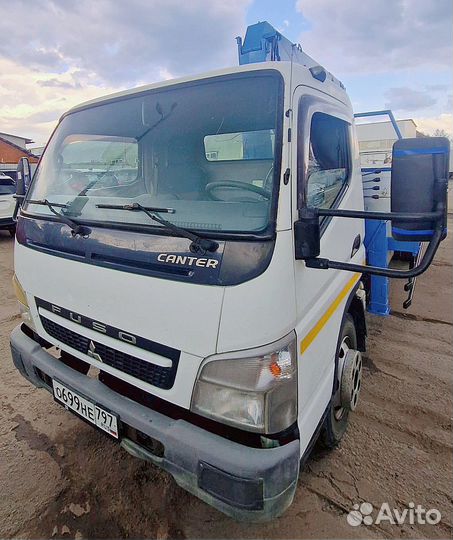 Mitsubishi Fuso Canter с КМУ, 2014