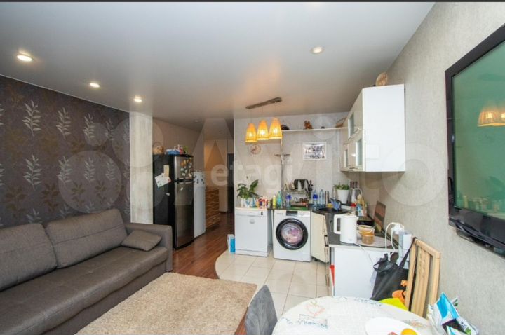 3-к. квартира, 76,3 м², 4/9 эт.