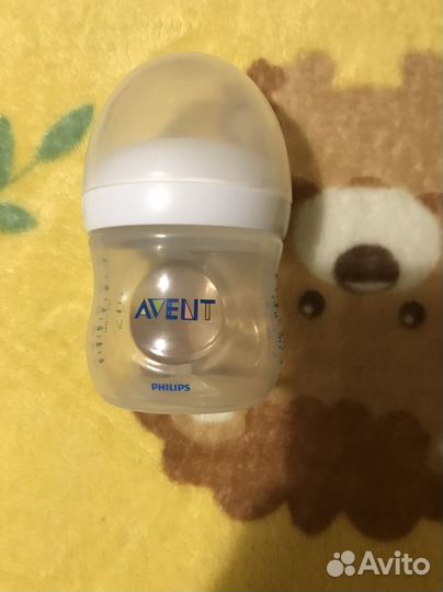 Бутылочка для кормления