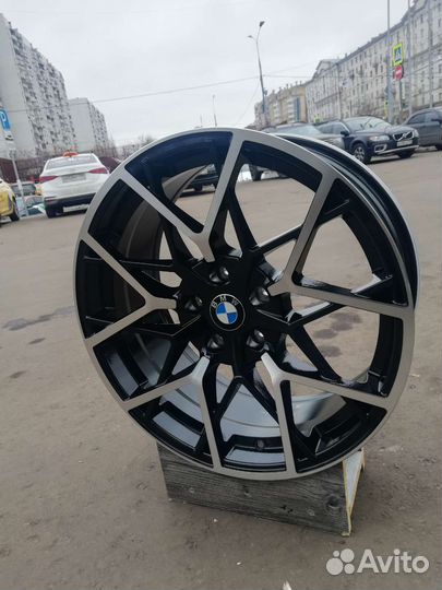 BMW x5 g05 X7G07 диски R22