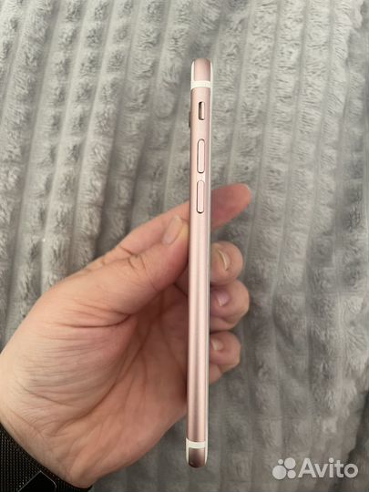 iPhone 6S, 32 ГБ