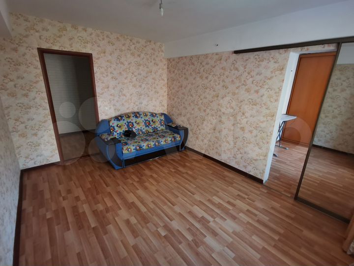 3-к. квартира, 80 м², 4/9 эт.