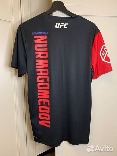 Футболка UFC Reebok Хабиб Нурмагомедов (размер М)