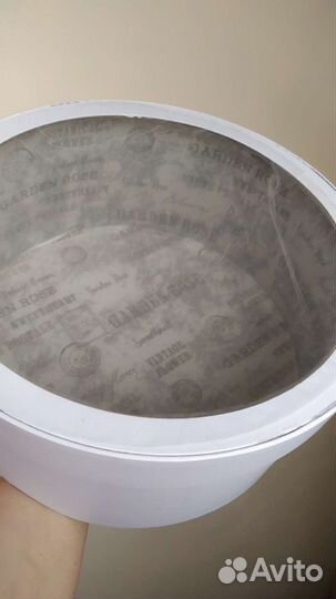 Шляпная коробка белая