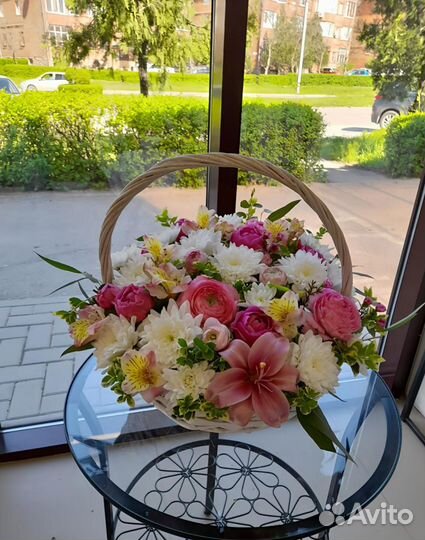 Букет цветов, композиция с доставкой