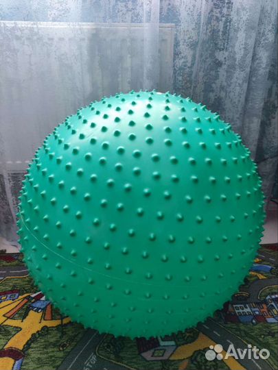 Мяч гимнастический