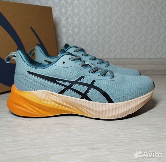 Кроссовки Asics