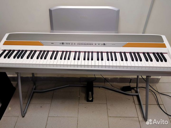 Цифровое пианино Korg sp-250