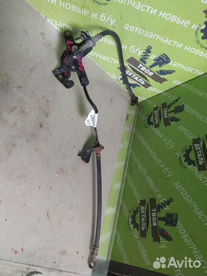 Трубка тормозная задняя правая Mitsubishi