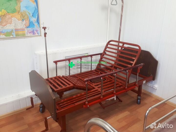 Медицинская кровать