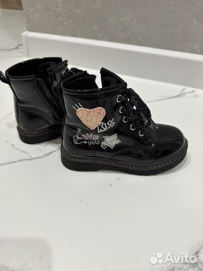 Осенние ботинки для девочки 26р