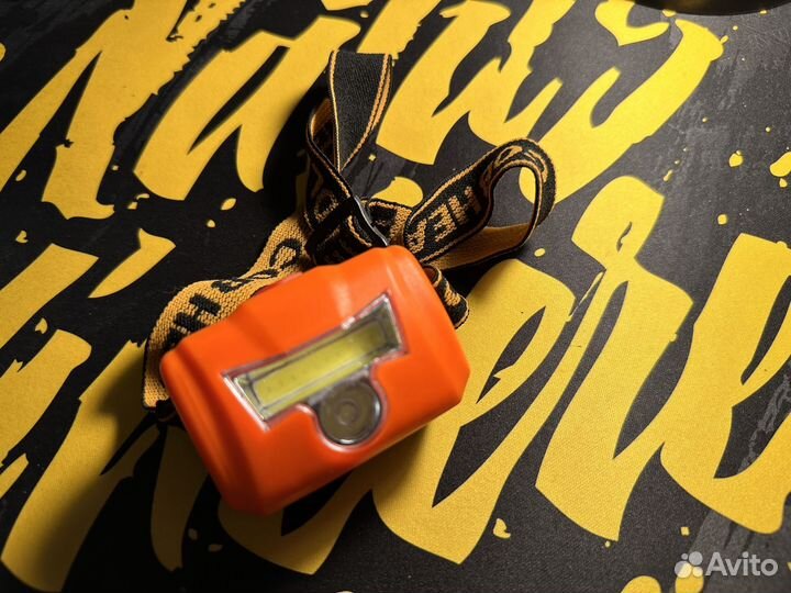 Налобный фонарь