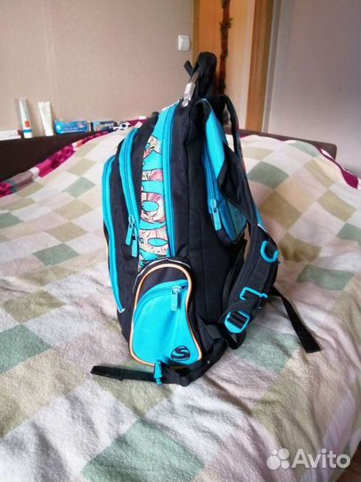 Рюкзак школьный