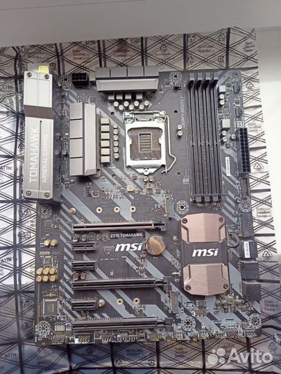Материнская плата MSI Tomahawk z370
