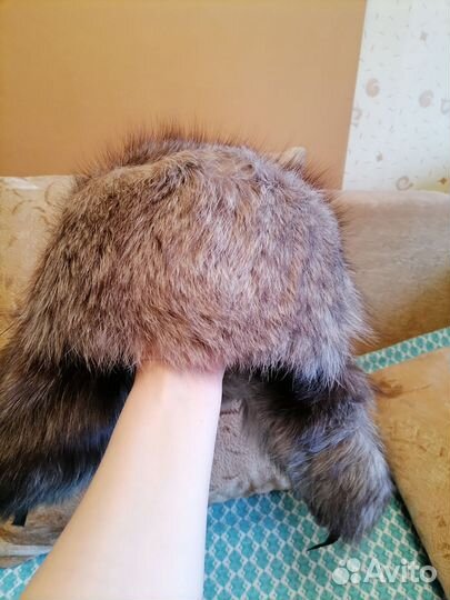 Шапки меховые, воротники