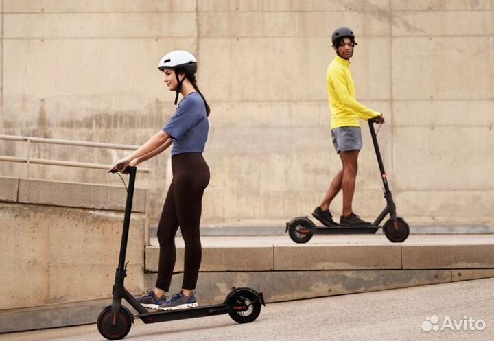 Электросамокат Xiaomi Mi Electric Scooter Pro 2