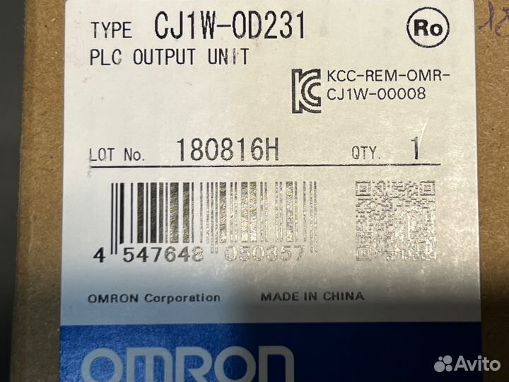 Omron CJ1W-OD231 новый, 1 шт