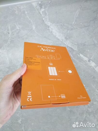 Солнечная батарея USB зарядник для телефона