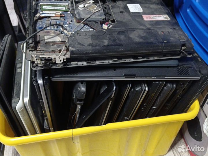 Ноутбук в разбор