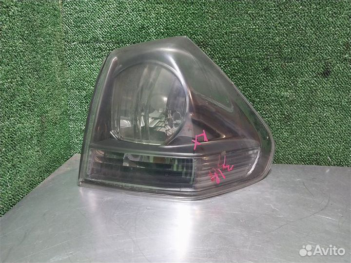 Фонарь наружный задний правый Lexus Rx350 GSU35