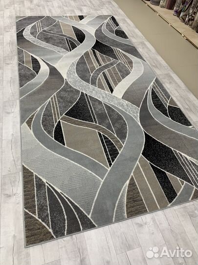 Ковер 2 на 4 новый с магазина