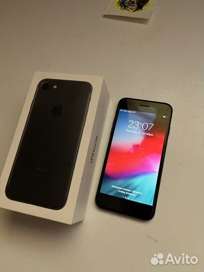 iPhone 7, 32 ГБ