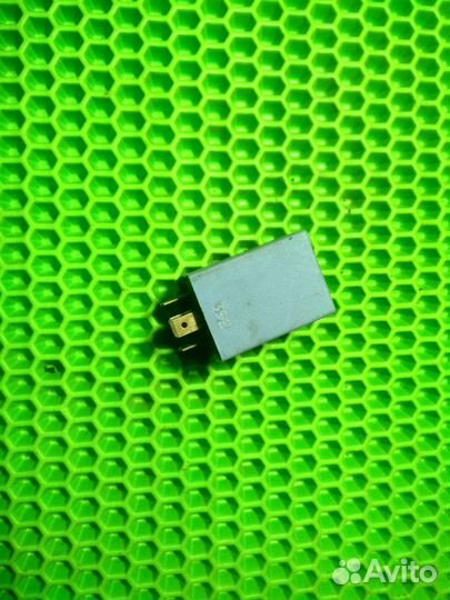 Реле обогрева стекла Opel Vectra A