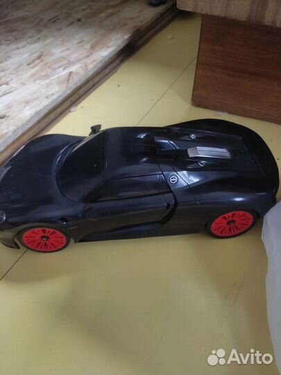 Машина на пульте дистанционного управления porsche