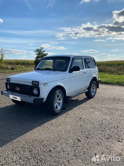LADA 4x4 (Нива) 1.7 МТ, 2004, 67 000 км