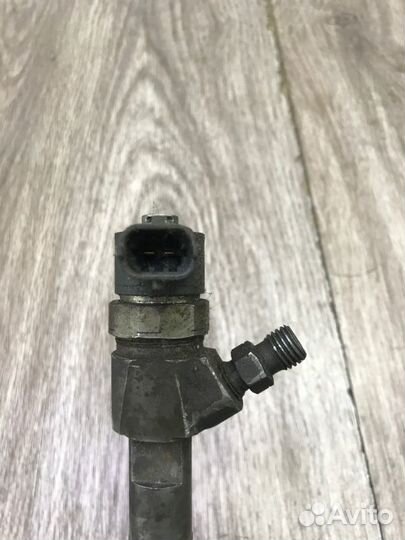 Топливная форсунка Opel Insignia A20DTH