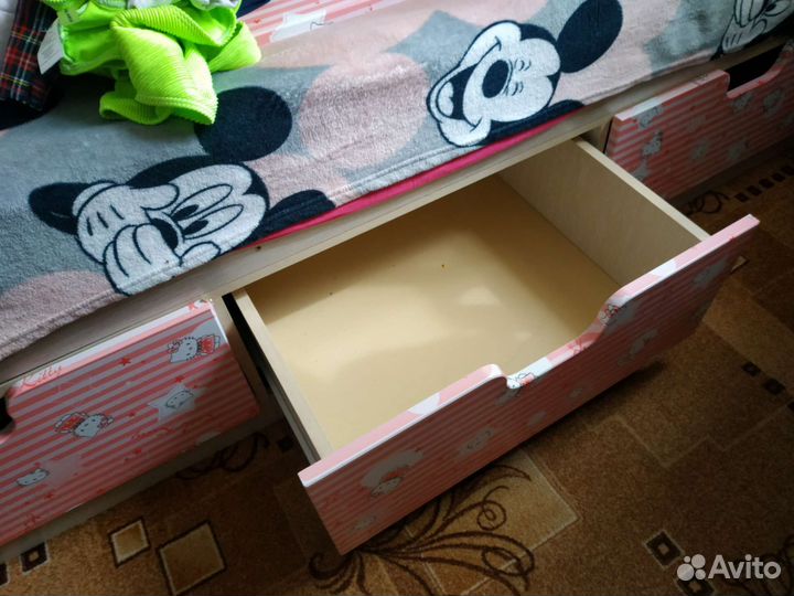 Кровать с ящиками 86*190 hello kitty